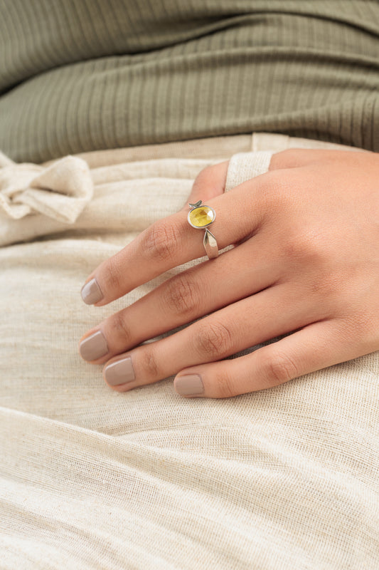 Unisex Yellow Sapphire (Pukhraj) Ring in 925 Silver – #1136