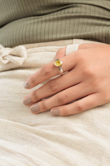 Unisex Yellow Sapphire (Pukhraj) Ring in 925 Silver – #1136B - Myra