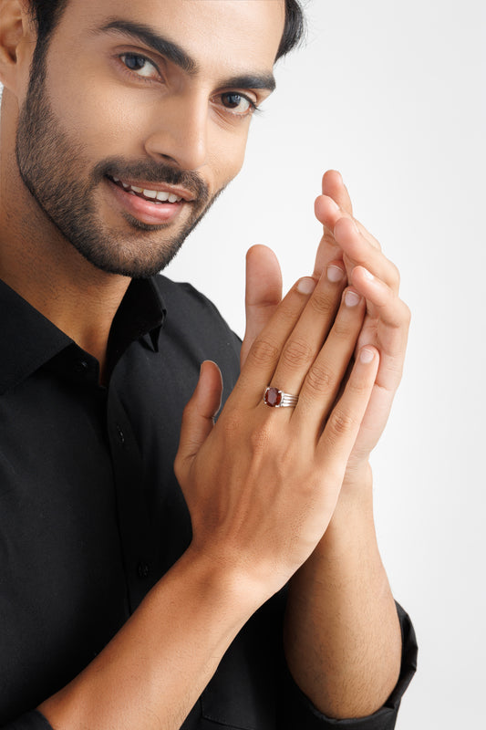 Essential Garnet (Gomed) Ring – 925 Silver - #1228N4 - Myra
