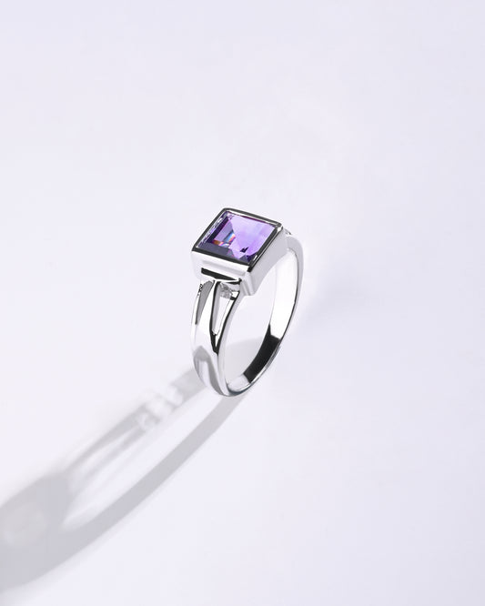 Gleaming Amethyst (Jamunia) Ring – 925 Silver - #1242B Sq