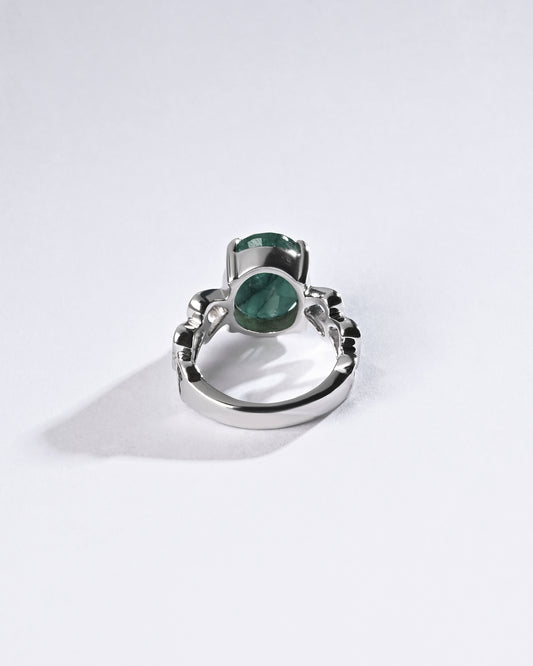 Balanced Emerald (Panna) Ring – 925 Silver .- #1149N4