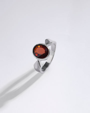 Charming Garnet (Gomed) Ring – 925 Silver - #1136B