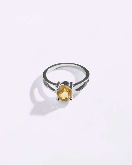 Calm Golden Topaz (Sunahara Pukhraj) Ring – 925 Silver - #1112N4